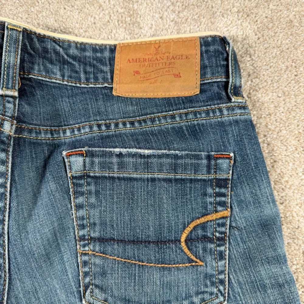 American Eagle Hipster Jeans Womens 2 Regular Blue Low Rise Bootcut Worn Hems - Picture 5 of 11